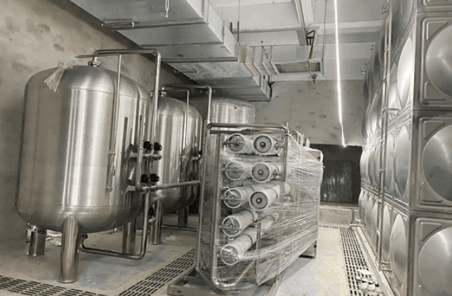 河北某食品廠安裝15噸雙級反滲透設備