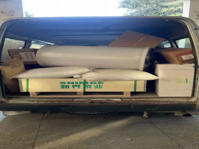 贏信水處理設備廠家裝車發(fā)往浙江